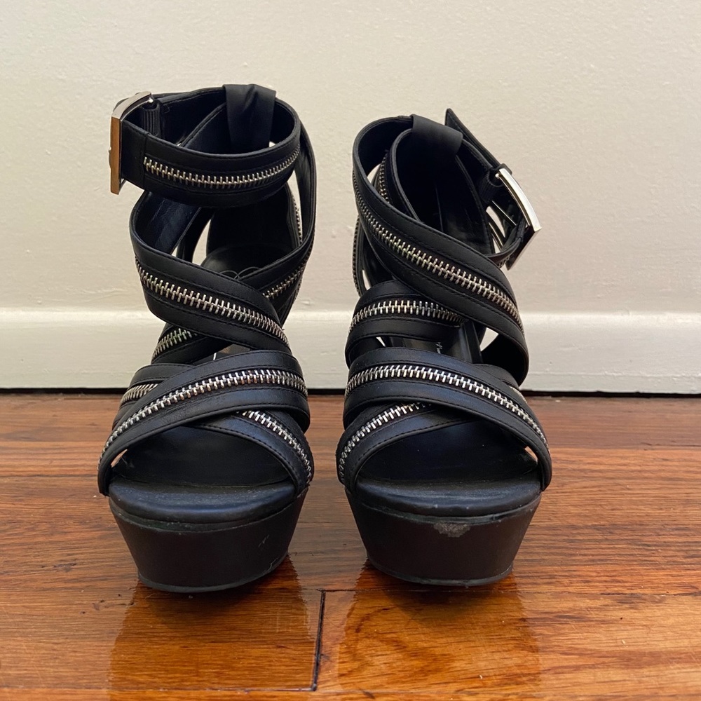 Jessica Simpson | Platform High Heels